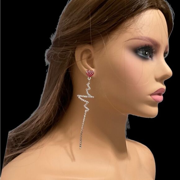 NWT HEARTBEAT EARRINGS   - Picture 1 of 7